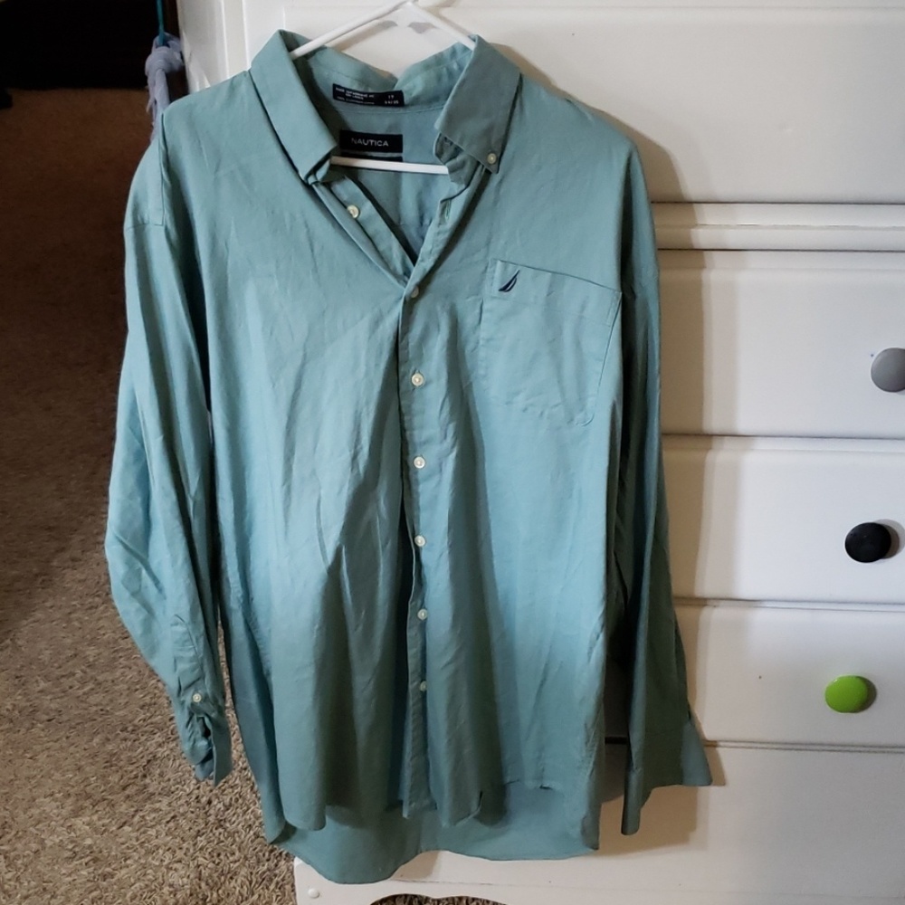 Long sleeve button up shirt